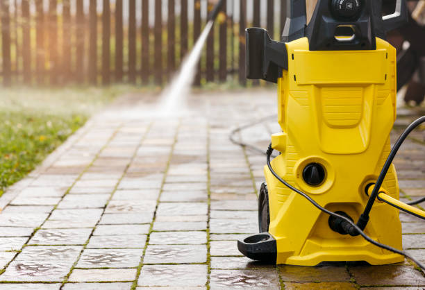 Best Gas Station Cleaning  in Macdonnell Heights, NY